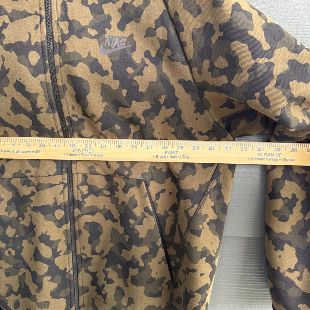 Nike Tech Fleece Camo Full Zip Hoodie Olive Brown Jacket Size Large - Picture 7 of 10